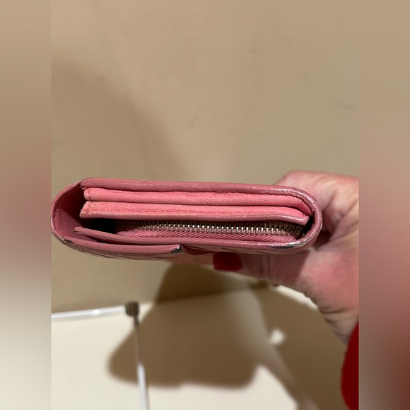 Bottega Veneta Light Pink Intreccio Long Wallet W/unbranded chain - Picture 6 of 14
